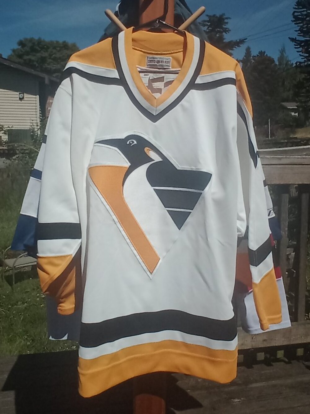 Center Ice Pittsburgh Penguins Robo Pen NHL Hockey jersey